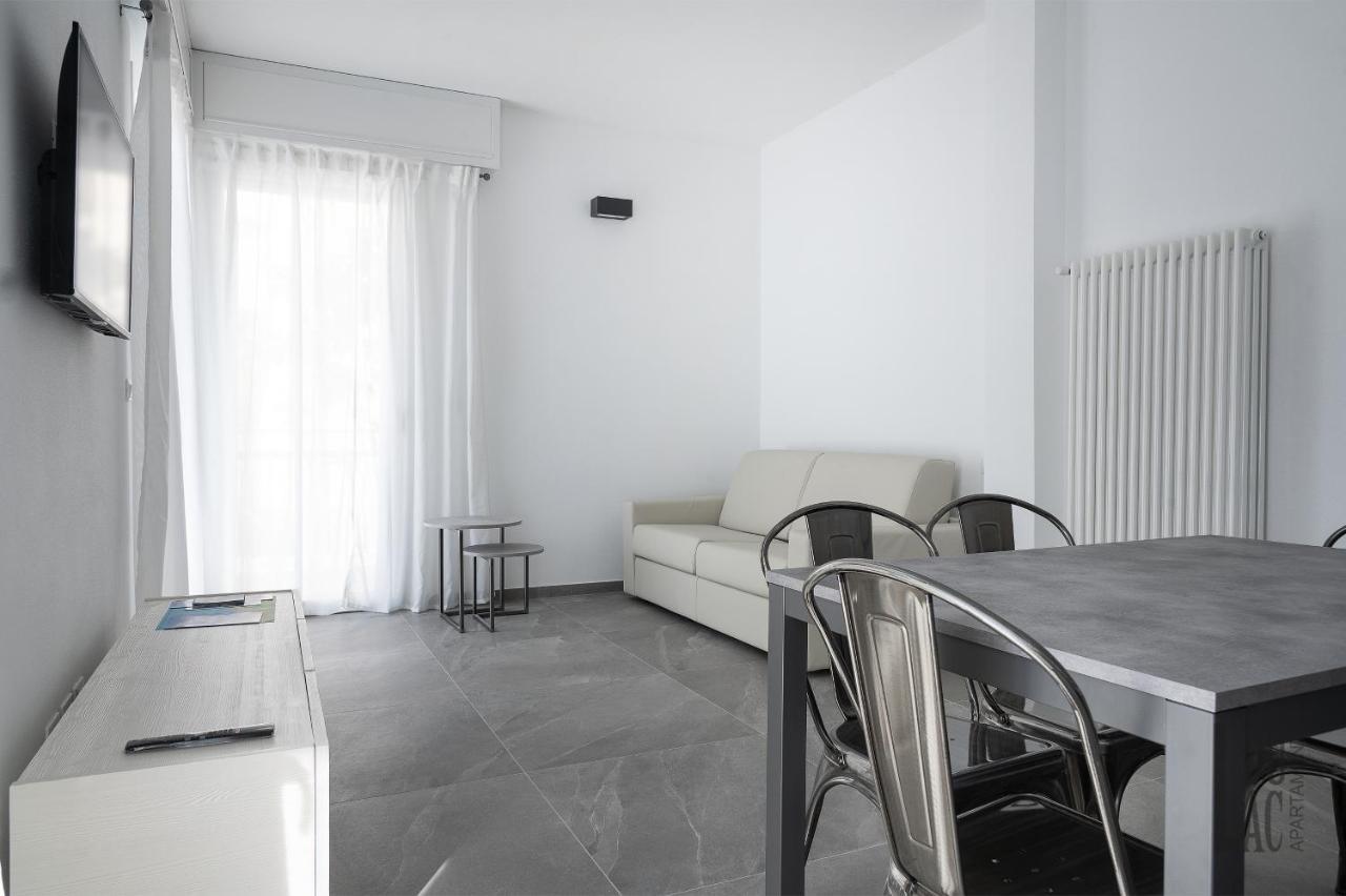 Du Lac Aparments Desenzano del Garda Dış mekan fotoğraf
